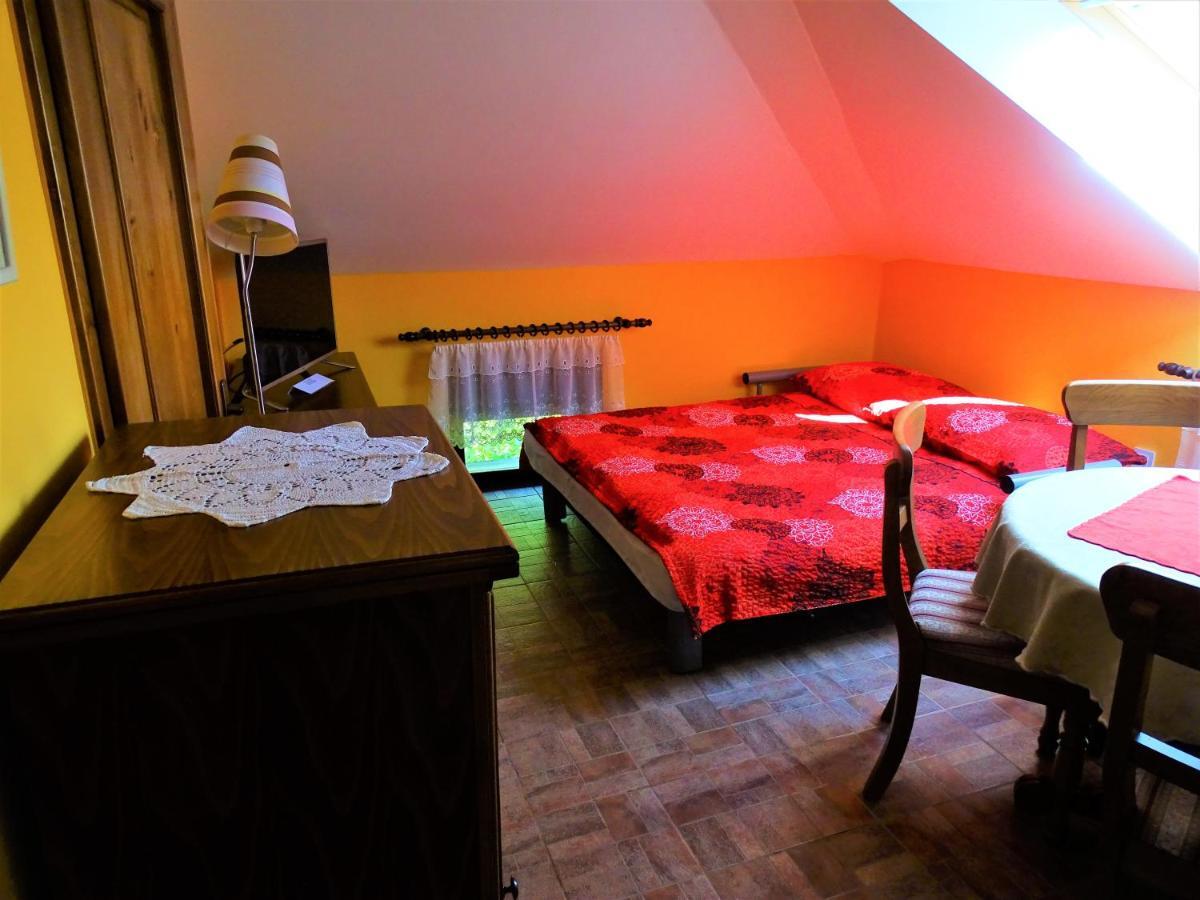 Apartmaji Pr-Gujlu Sela Nad Podmelcem 5220 Tolmin Podmelec Exteriér fotografie